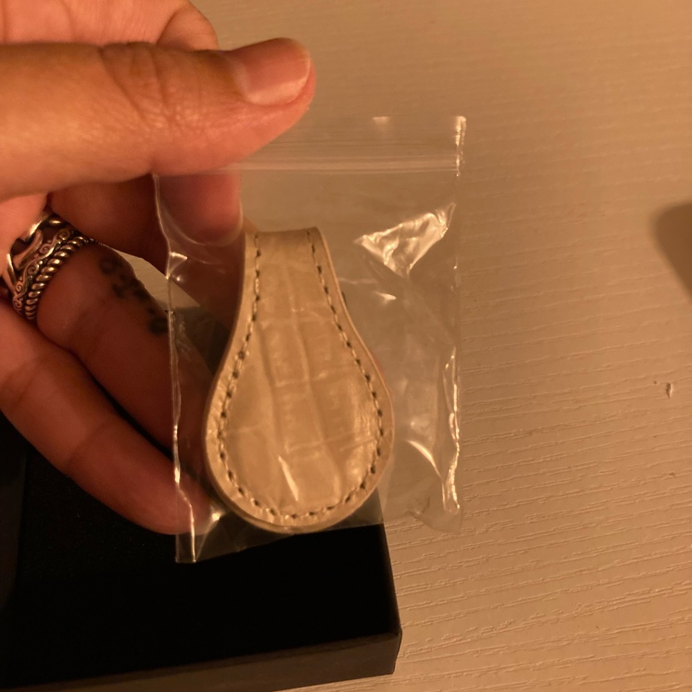 Moterm Magnetic Clip